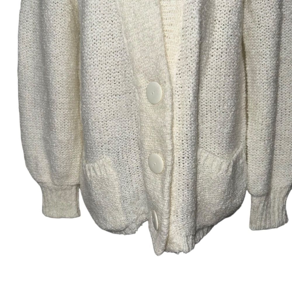 Cozy Grandma Style Solid White Women's Button Up Cardigan Sweater size L pockets - Picture 4 of 10
